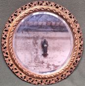 Gilt framed wall mirror. App. 53cm Diameter