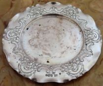Hallmarked silver repousse decorated small circular tray, Sheffield assay dated 1903 by Atkin