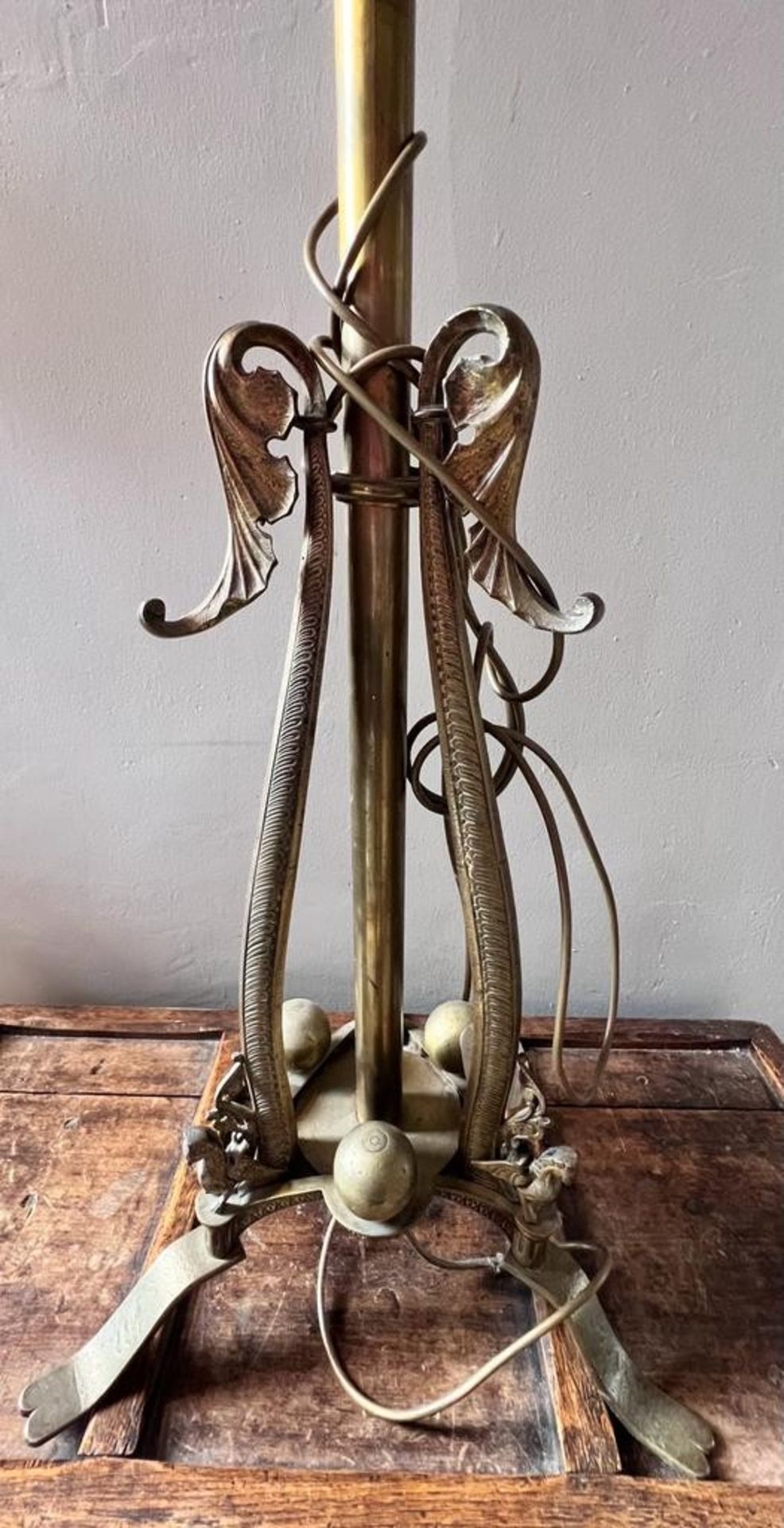 BRASS STANDARD LAMP WITH LANTERN SHADE, APPROX 150cm HIGH - Image 4 of 4