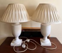 PAIR OF CERAMIC CONTEMPORARY TABLE LAMPS