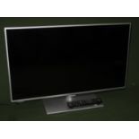 Panasonic TX-L32E6B 32" flat screen television, with remote control