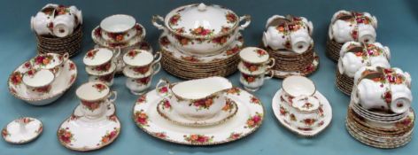Parcel of various Royal Albert Old Country Roses, Approx. 100+ pieces All in used condition,
