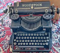 Vintage "Woodstock" typewriter