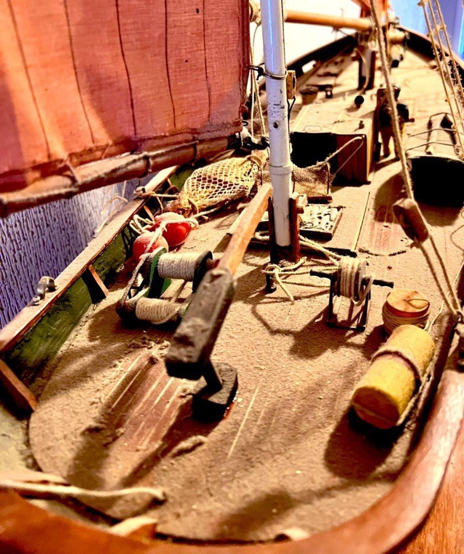 GOOD LARGE MODEL OF A GAFF-RIGGED TWO MASTED BOAT - Image 5 of 8