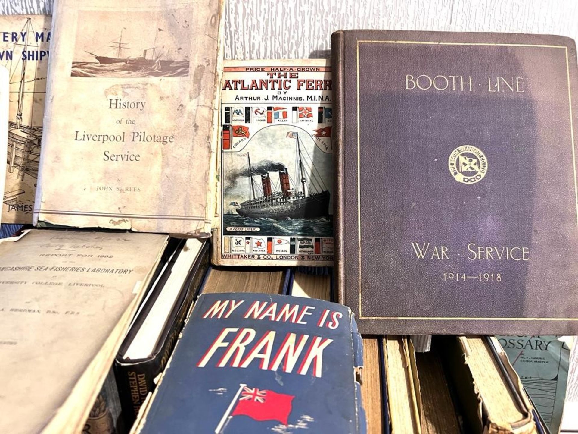 ASSEMBLAGE OF VARIOUS BOOKS AND PAMPHLETS RELATING TO SAILING AND SHIPPING LUBBOCK, LAST OF THE - Image 6 of 6