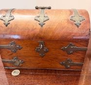GOOD WALNUT STATIONARY BOX, FITTED WITH INTERIOR BRASS AND WITH ENGRAVED WORK DECORATION, APPROX
