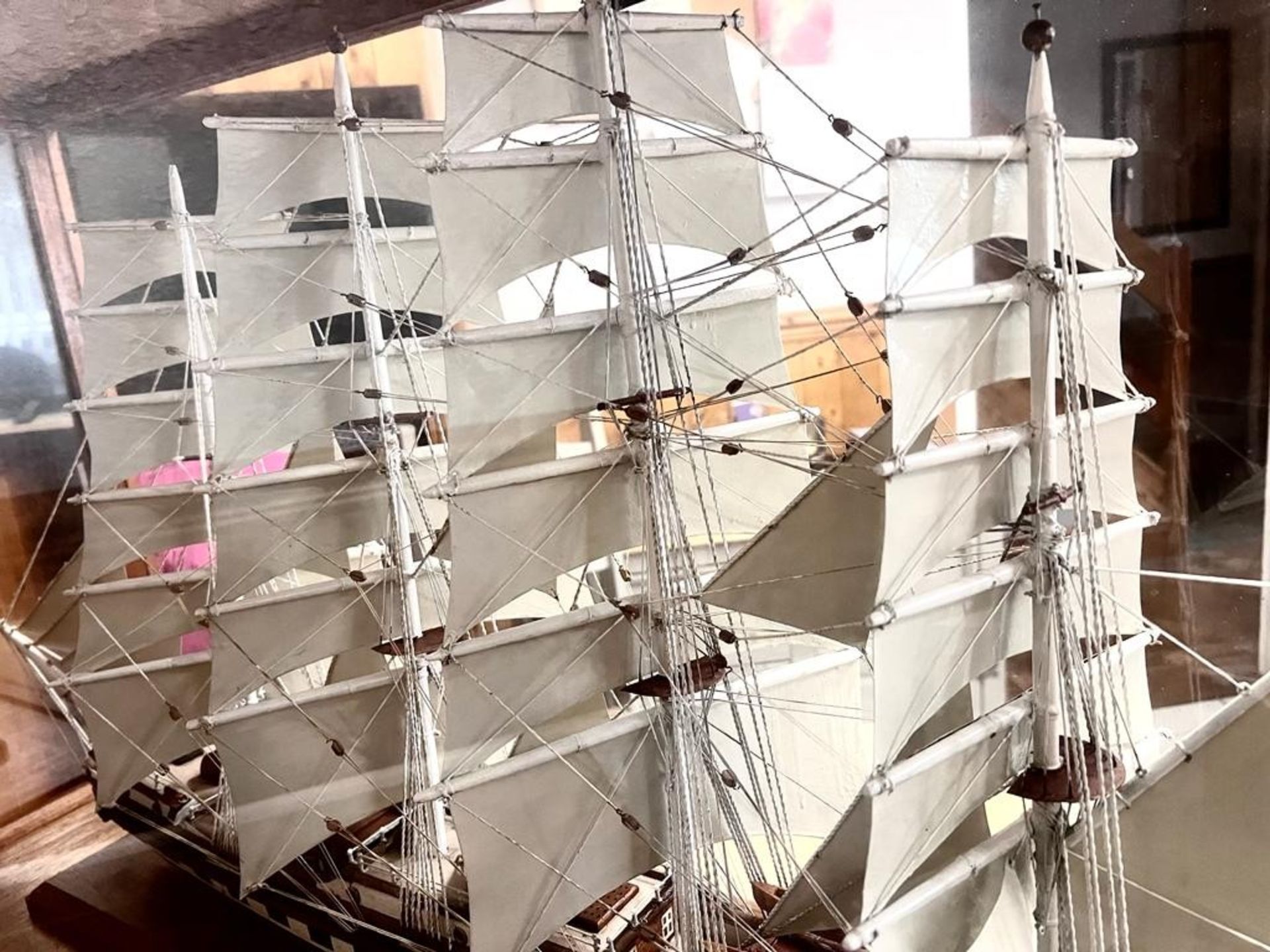 CASED MODEL OF A FOUR MASTED CLIPPER TRAINING SHIP FROM INDEFATIGABLE SCHOOL. CASE APP. 75CM H X - Image 3 of 6