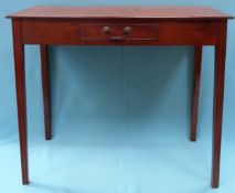 Victorian mahogany single drawer side table. Approx. 73cms H x 88cms W x 45cms D reasonable used