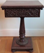 Pretty 19th century carved mahogany Welsh style small oak side table. Approx. 72 x 50 x 40cms