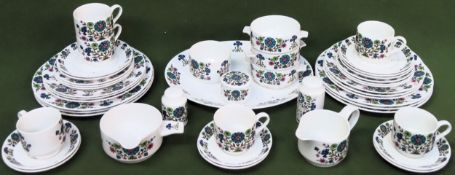 Quantity of Midwinter 'Country Garden' dinnerware. Approx. 40+ pieces all used and unchecked