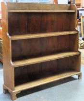 Early 20th century oak open bookcase. Approx. 125 x 128 x 31cms reasonable used condition with minor