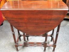 Early 20th century small gateleg table. Approx. 69cm H x 66cm W x 118cm D Reasonable used condition,