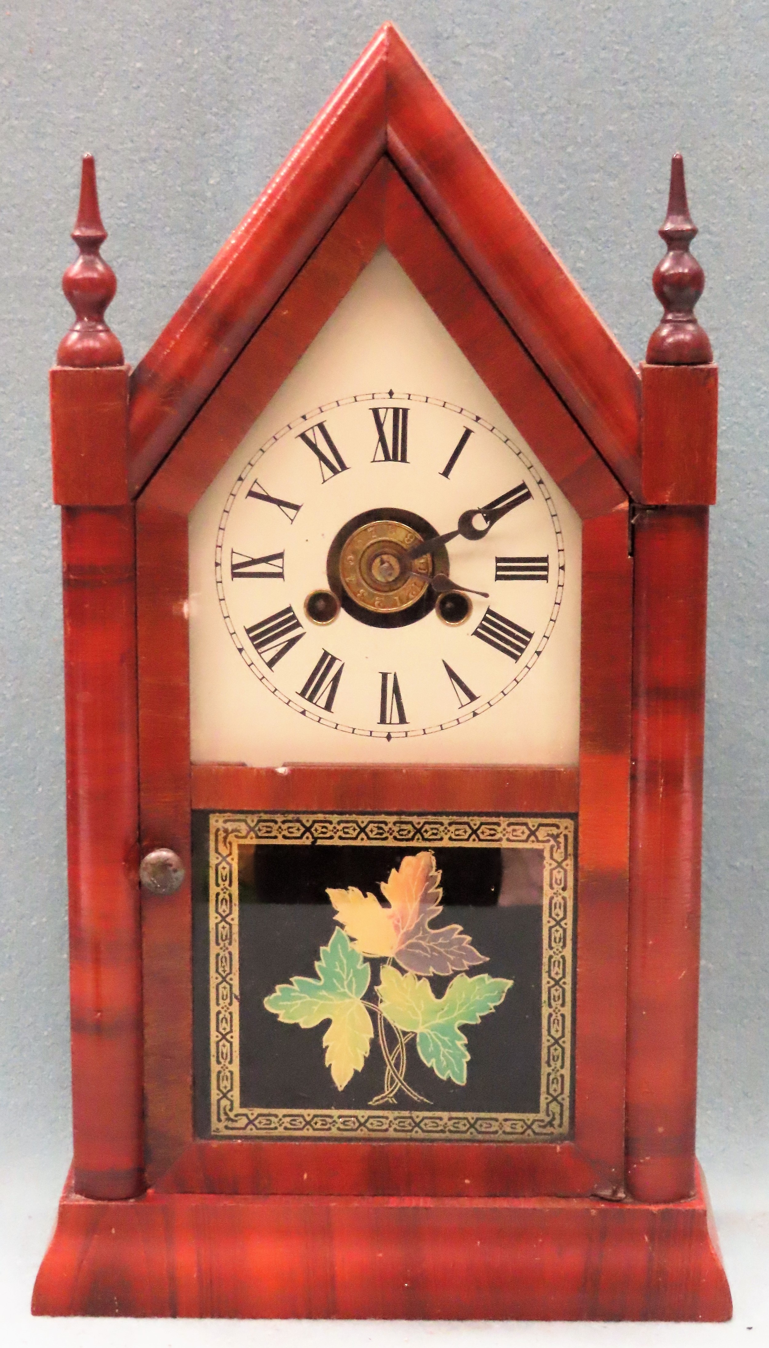 Jerome and Co mahogany cased American mantle clock. App. 39cm H Used condition, not tested for