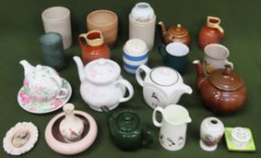 Sundry ceramics and stoneware Inc. Poole, Studio pottery, TG Green, etc all used and unchecked
