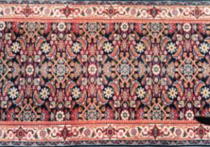 Decorative Middle eastern style floor runner. Approx. 300 x 79cms reasonable sued condition