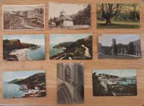 PARCEL OF VARIOUS POSTCARDS DEPICTING SOUTHPORT, TORQUAY, SUSSEX ETC