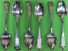 Set of five Georgian hallmarked silver Kings/Queens pattern spoons, London assay, plus similar
