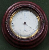 Vintage wooden cased brass farenheit's thermometer/barometer, No. 10309. Approx. 19.5cm, plus 20th