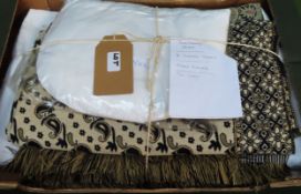 Parcel of various linens including tea cosy, table linens etc All in used condition, unchecked