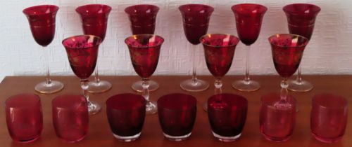 Mixed lot of various mostly cranberry coloured glassware