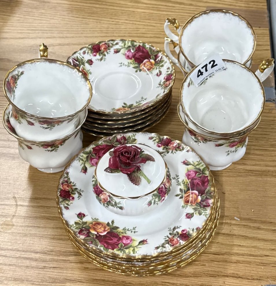 A Royal Albert Old Country Roses tea set, comprising six cups, saucers and plates, and a powder