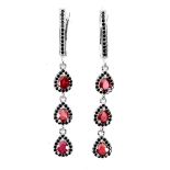 A pair of 925 silver drop earrings set with pear cut ruby and spinels, L. 4.8cm.