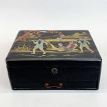 A pretty Japanese lacquered wooden jewellery box, 24 x 18 x 10cm.