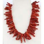 A fabulous branch coral necklace with a white metal clasp, necklace L. 48cm, coral size approx.