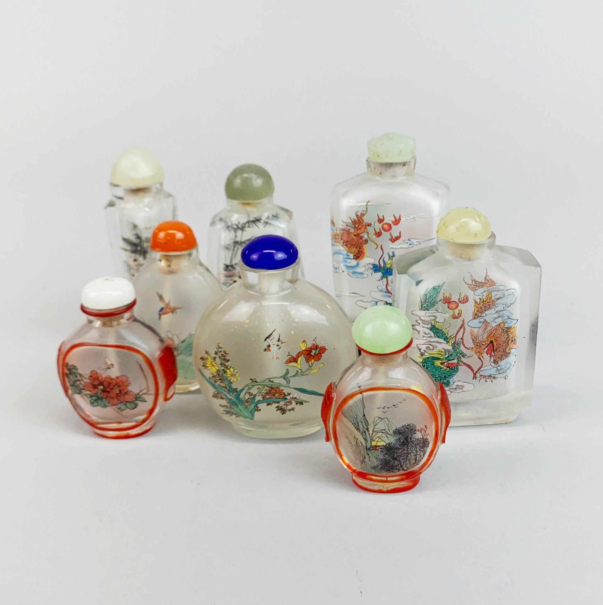 A collection of Chinese porcelain and other snuff bottles, tallest H. 10cm. - Image 4 of 4