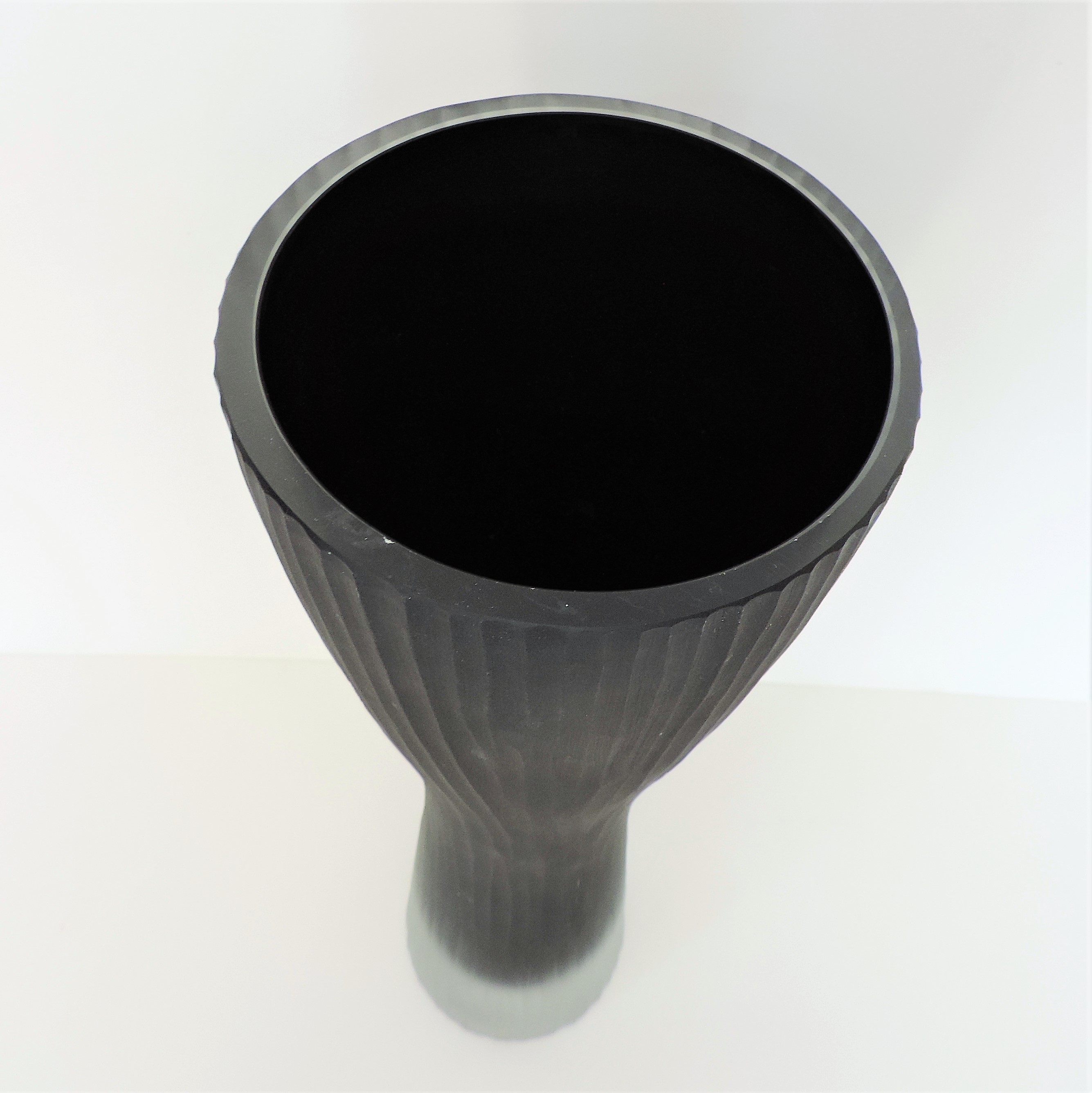Black Sommerso Art Glass Trumpet Vase 32cm High. A studio art glass vase in sommerso black to - Image 4 of 5