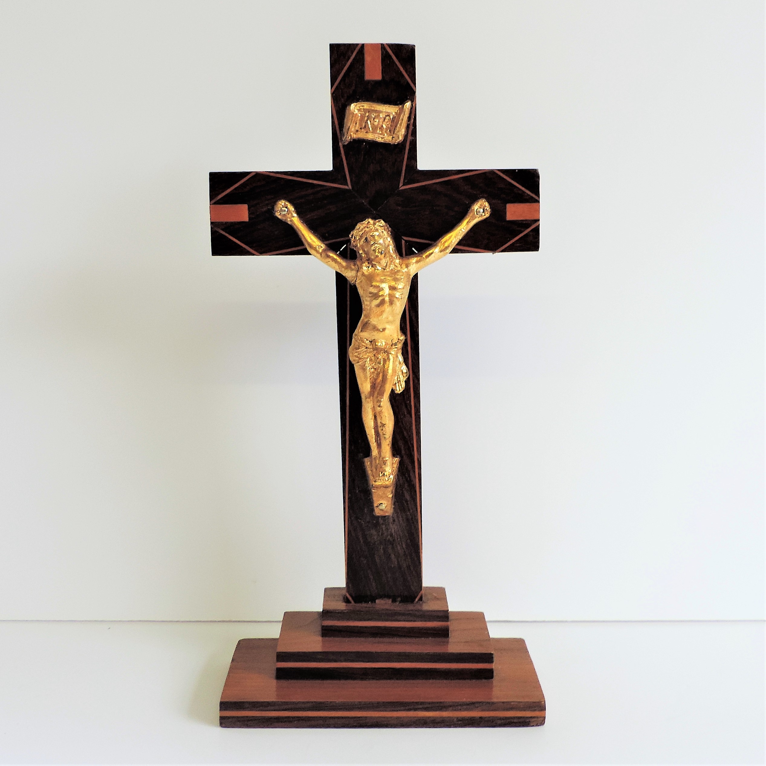 Antique French Wood & Gilt Crucifix. A fine quality inlaid wood cross with gilt Corpus Christi. - Image 2 of 4