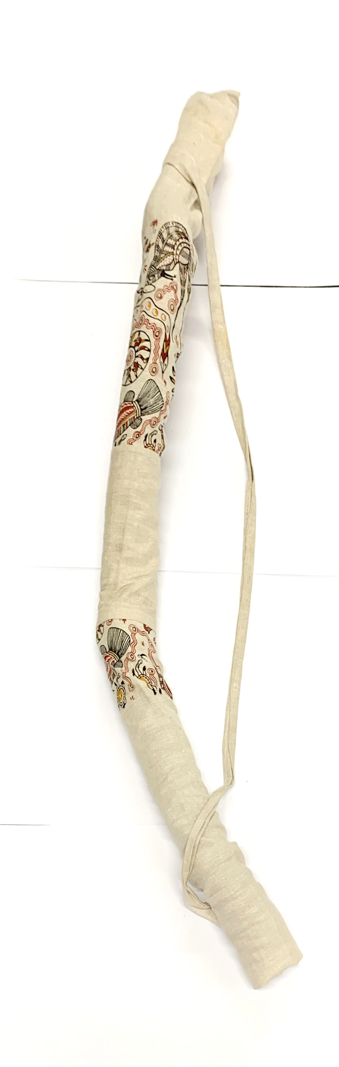 A large didgeridoo and case, L. 130. - Image 4 of 4