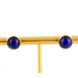 A pair of 9ct yellow gold lapis lazuli set stud earrings, Dia. 1cm.