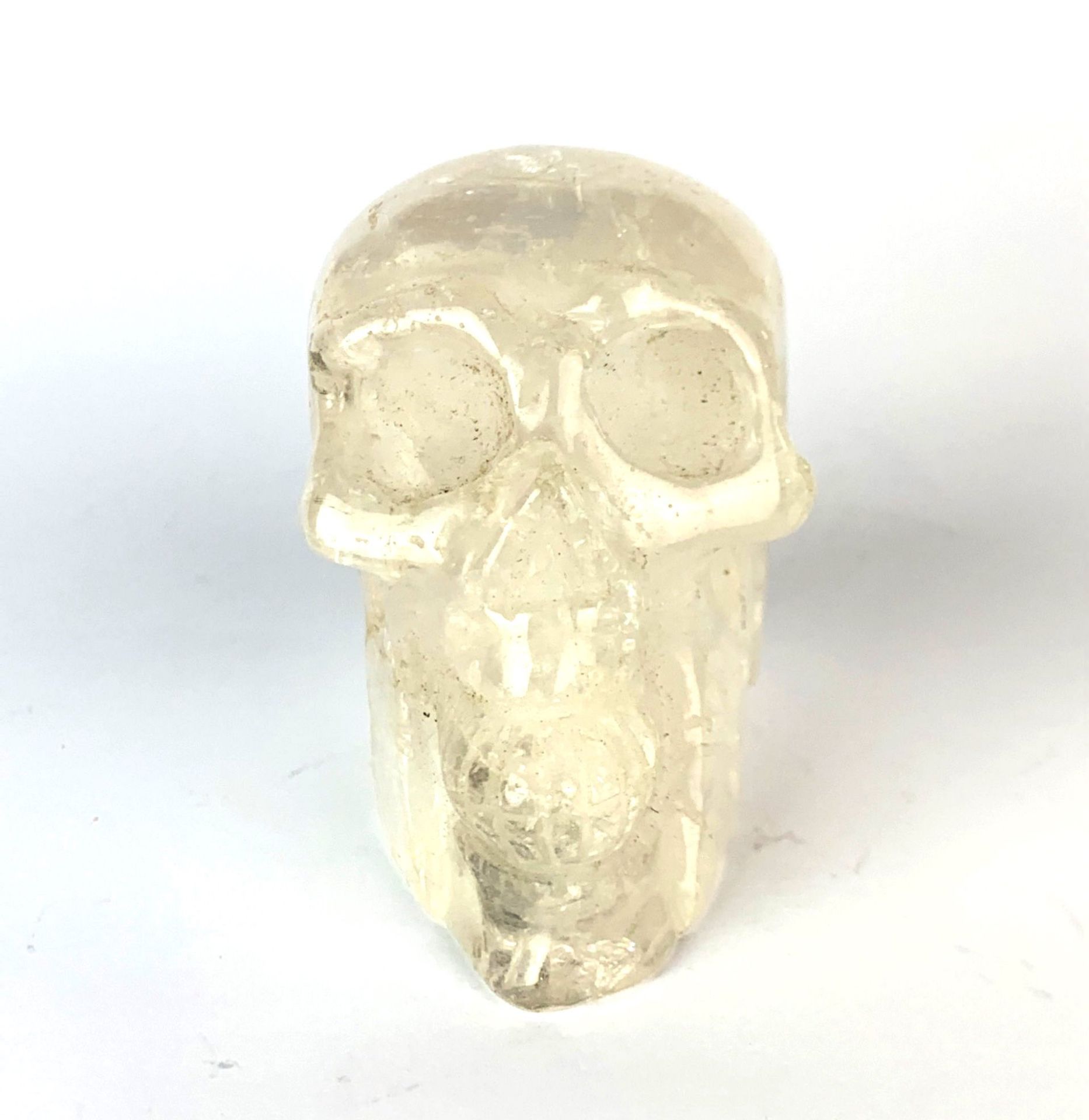 A carved rock crystal skull, H. 7cm. - Image 2 of 5