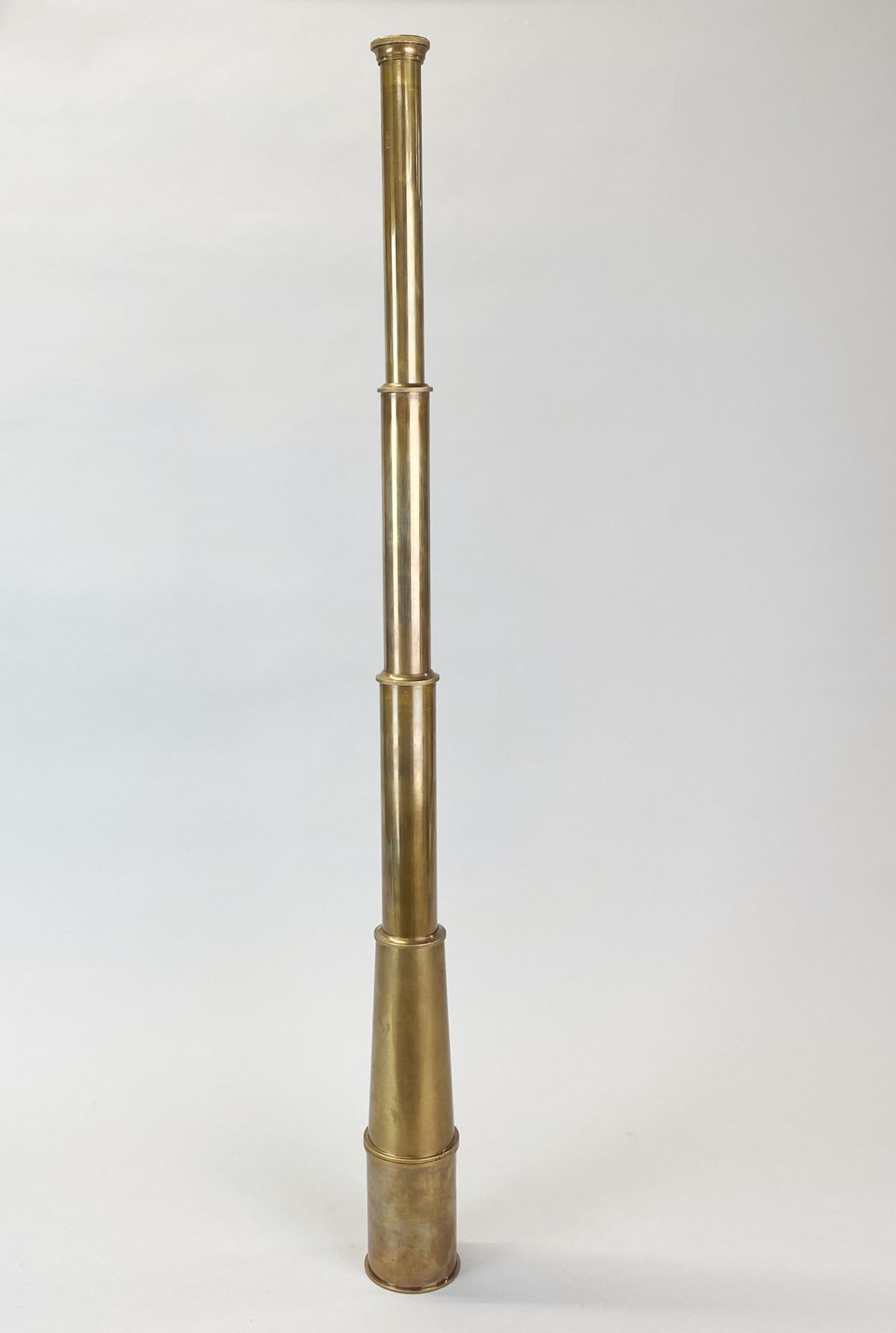 A brass telescope, closed L. 27cm. - Image 5 of 6