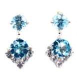 A pair of 925 silver drop earrings set with round cut blue topaz and white stones, L. 2.1cm.