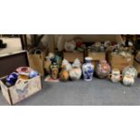 A large quantity of mixed ceramic items.