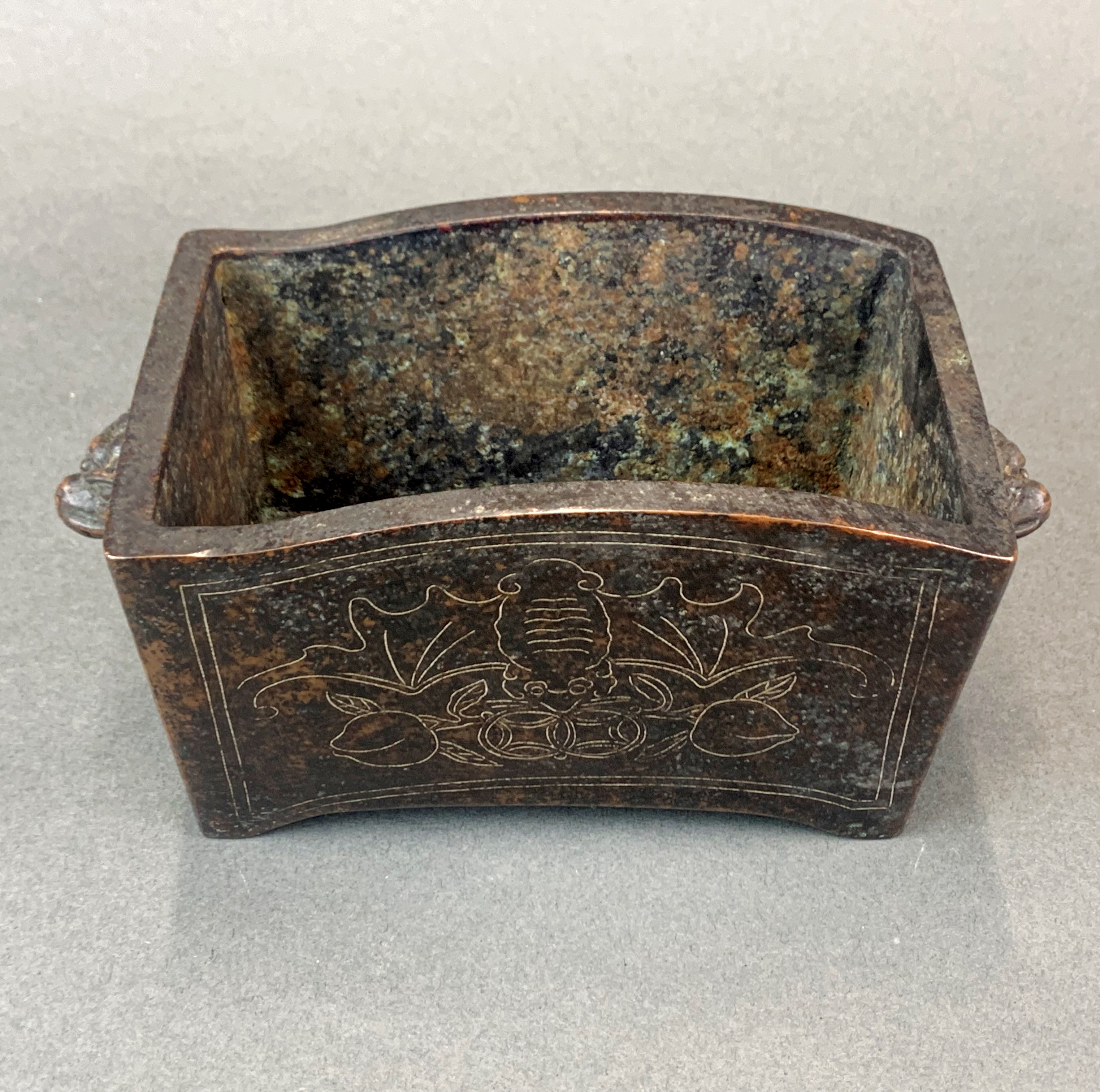 A superb heavy quality Chinese silver inlaid bronze censer, W. 20cm. H. 10cm - Image 3 of 4