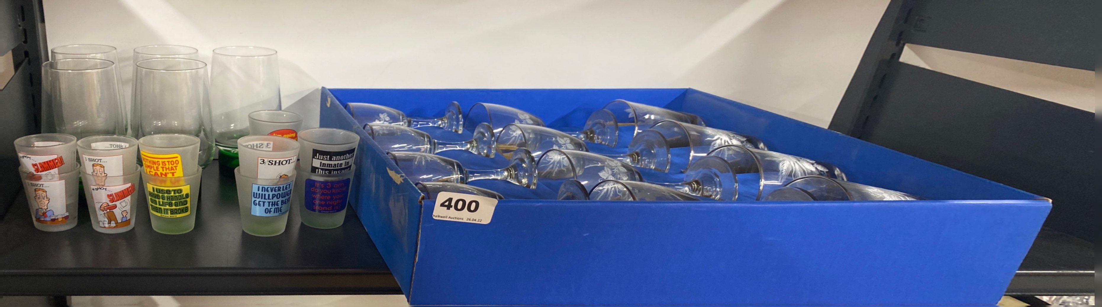 A boxed set of vintage glasses and quantity of further loose vintage glasses.