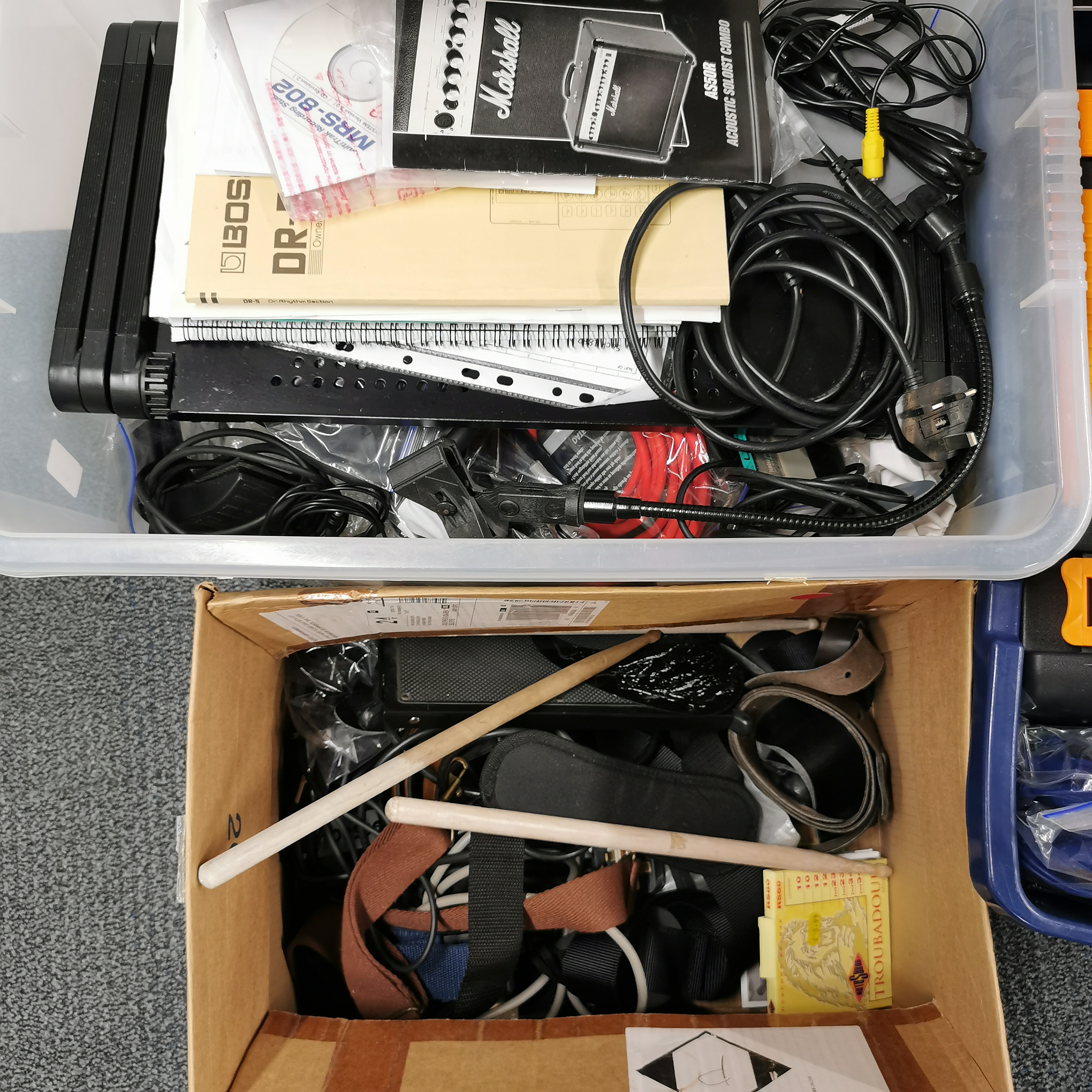 An extensive quantity of Hi-Fi cables, speakers, guitar related items, etc. - Image 2 of 4