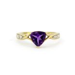 A 9ct yellow gold ring set with a trillion cut amethyst and diamonds, (O.5).