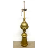 An early 20th C brass standard lamp, H. 118cm.