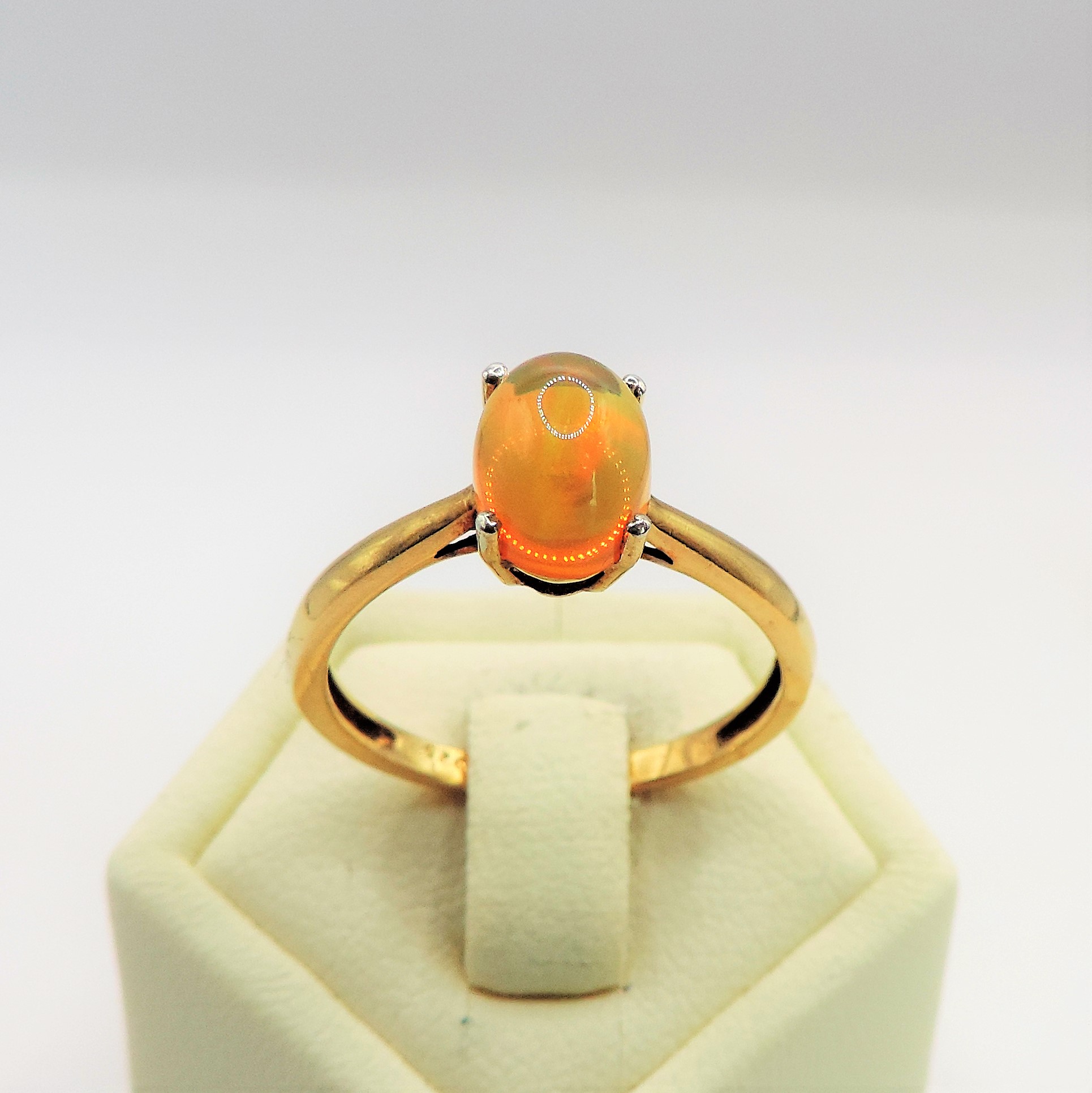 Gold on Sterling Silver Cabochon Opal Ring. A sterling silver ring with a 14k gold overlay set - Image 2 of 5