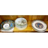 A group of mixed Wedgewood, Coalport, Worcester and other collector's plates.