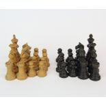 An old boxwood chess set, king H. 6cm.