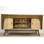 A very stylish 1960's Formica sideboard, L. 152cm, H. 80cm.