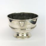 A hallmarked silver bowl, Dia. 16cm. D. 10cm.