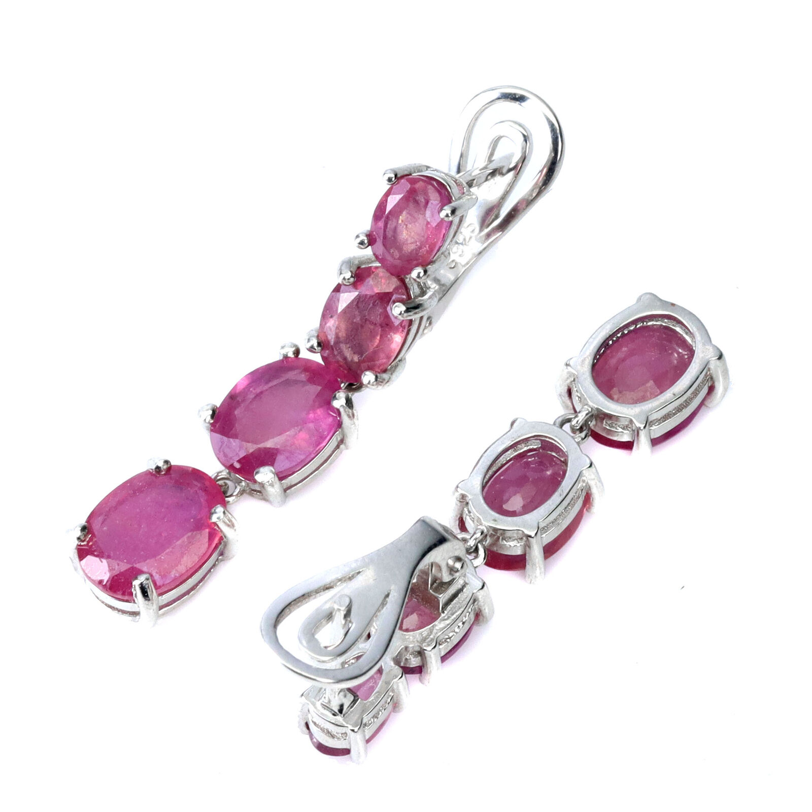 A pair of 925 silver drop earrings set with oval cut rubies, L. 3.3cm. - Image 2 of 2