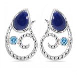 A pair of 925 silver earrings set with pear cut lapis lazuli and blue topaz, L. 1.6cm.