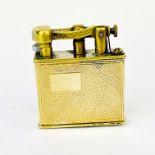 A vintage 14ct gold cased Master pocket lighter, 4 x 4.5 x 1.2cm.